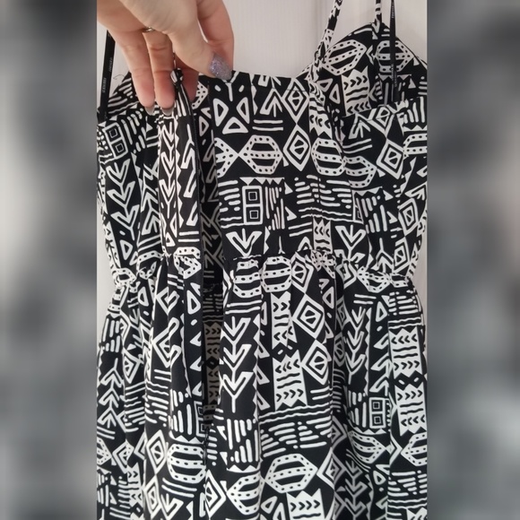 Aztec print Dress - Picture 7 of 7